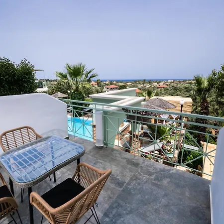 Ξενοδοχείο Kastro Maistro