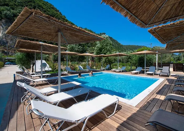 Kastro Maistro Hotel 2*